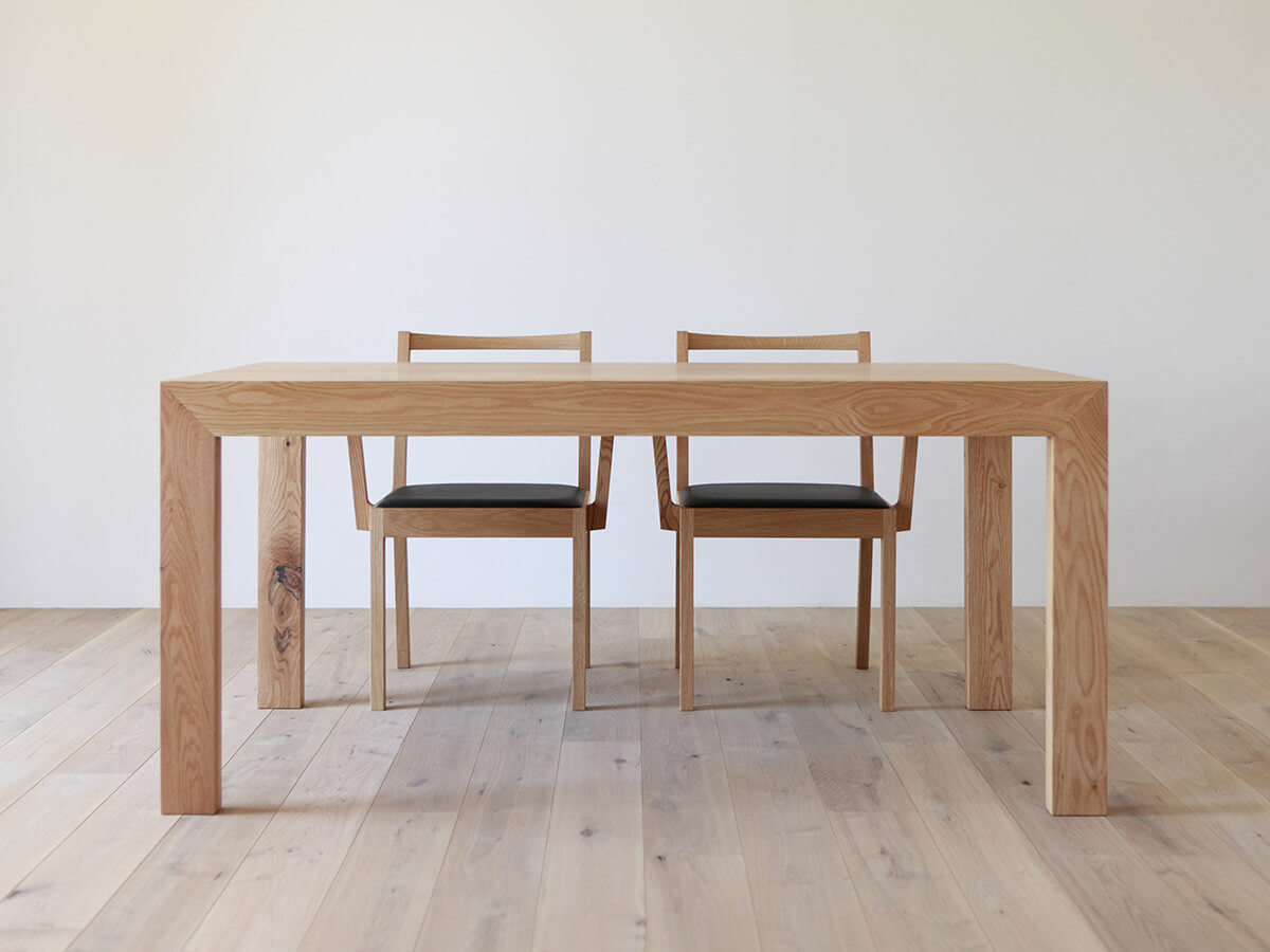 CARAMELLA Dining Table