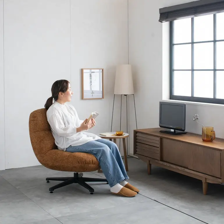 あぐらで座れるパーソナルチェア